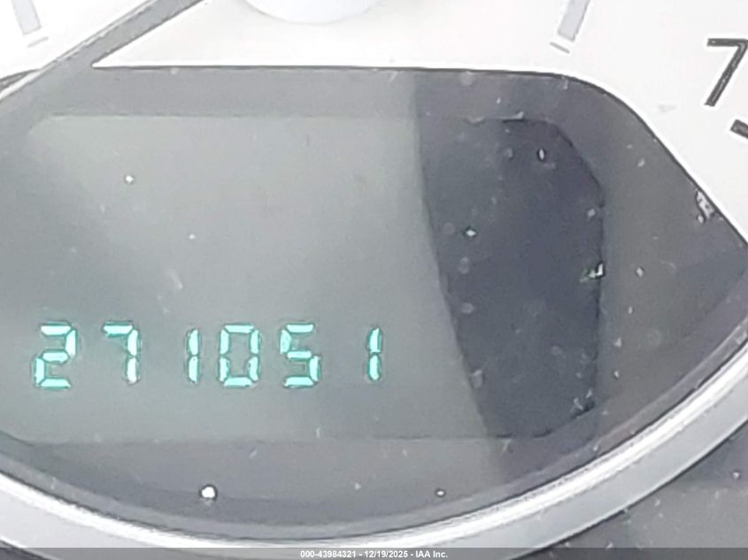 2008 Chrysler Town & Country Lx VIN: 2A8HR44H18R649591 Lot: 43984321