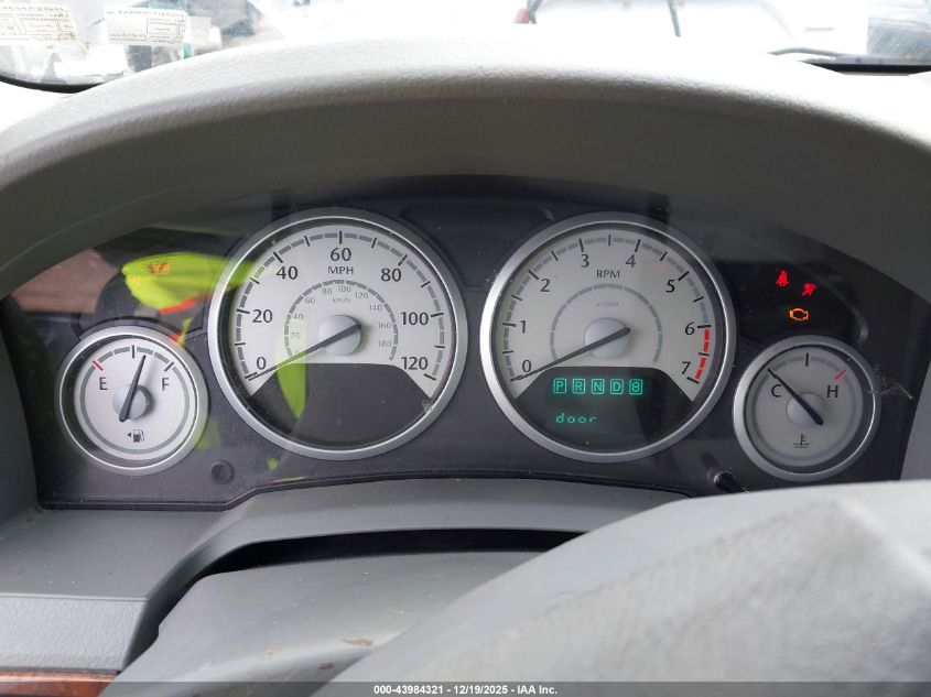 2008 Chrysler Town & Country Lx VIN: 2A8HR44H18R649591 Lot: 43984321