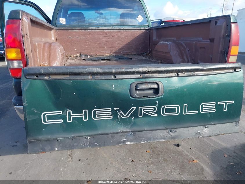 2002 Chevrolet Silverado 1500 VIN: 1GCEC14W72Z328144 Lot: 43984324