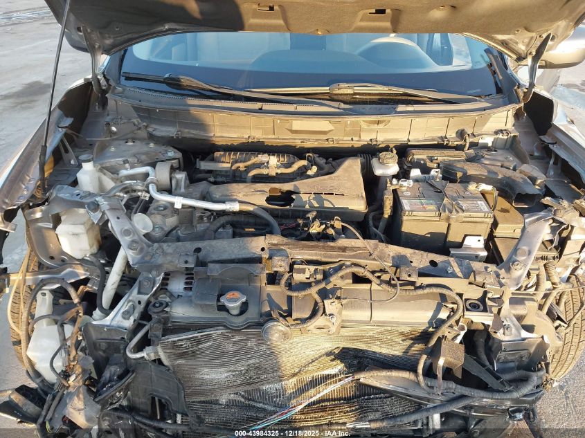 2015 Nissan Rogue S VIN: KNMAT2MT0FP577557 Lot: 43984325