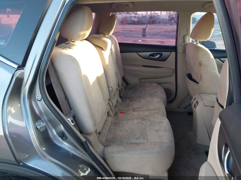 2015 Nissan Rogue S VIN: KNMAT2MT0FP577557 Lot: 43984325