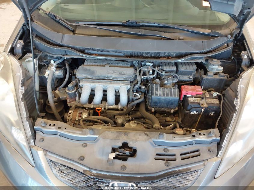 2013 Honda Fit VIN: JHMGE8H34DC013768 Lot: 43984351