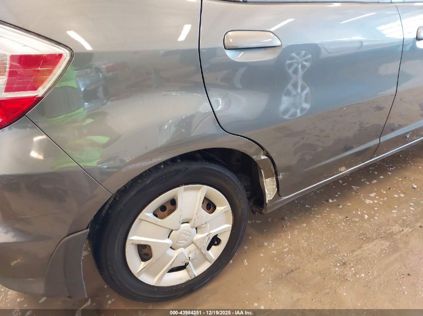 2013 Honda Fit VIN: JHMGE8H34DC013768 Lot: 43984351