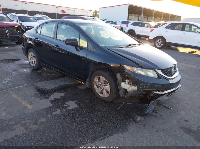19XFB2F57FE046184 2015 Honda Civic Lx auction photo 1