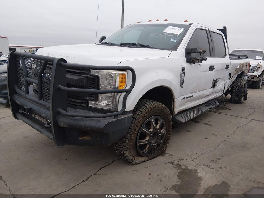 2017 Ford F-350 Xl