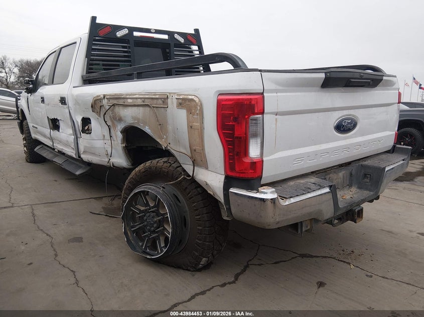 2017 Ford F-350 Xl