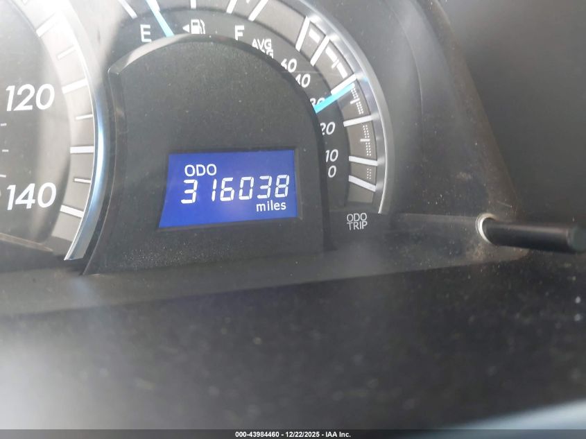 2014 Toyota Camry Se VIN: 4T1BF1FK1EU858112 Lot: 43984460