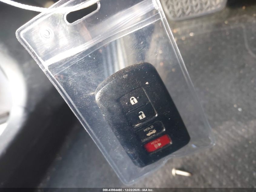 2014 Toyota Camry Se VIN: 4T1BF1FK1EU858112 Lot: 43984460