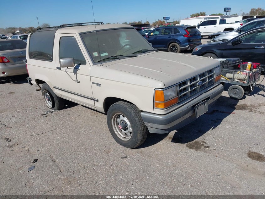 1FMCU14TXKUB04224 FORD BRONCO II Photo 1