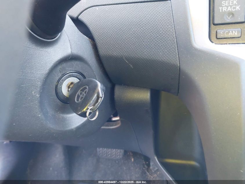 2010 Toyota Yaris VIN: JTDKT4K36A5317560 Lot: 43984497