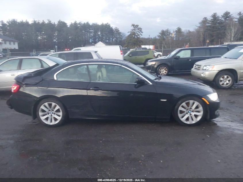 2011 BMW 328I VIN: WBADW7C5XBE726533 Lot: 43984525