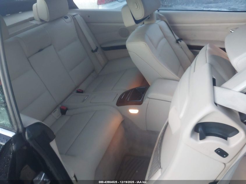 2011 BMW 328I VIN: WBADW7C5XBE726533 Lot: 43984525