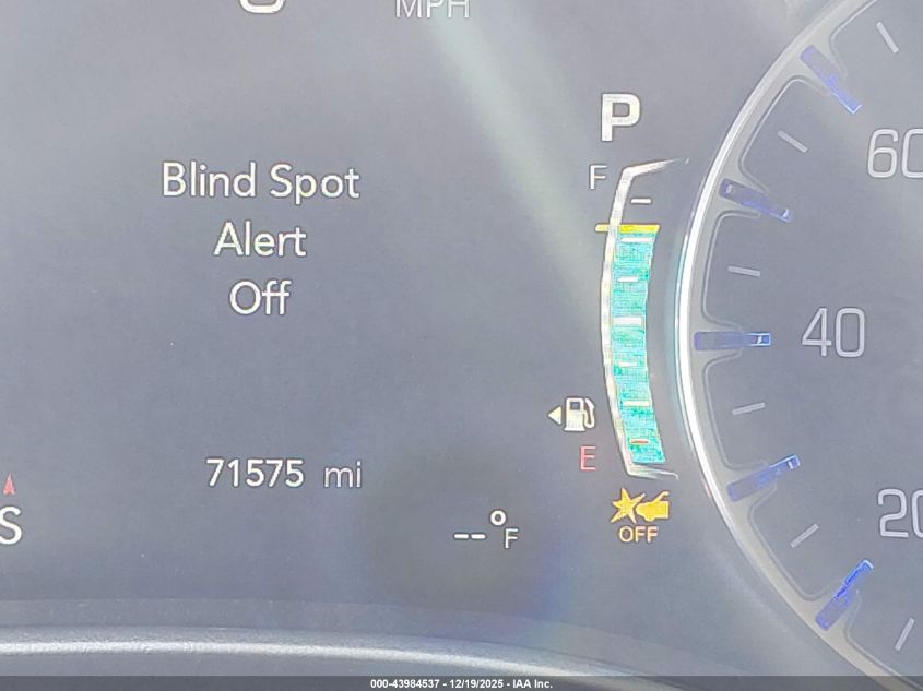 2023 Chrysler Pacifica Touring L VIN: 2C4RC1BG0PR525087 Lot: 43984537