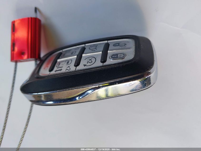 2023 Chrysler Pacifica Touring L VIN: 2C4RC1BG0PR525087 Lot: 43984537