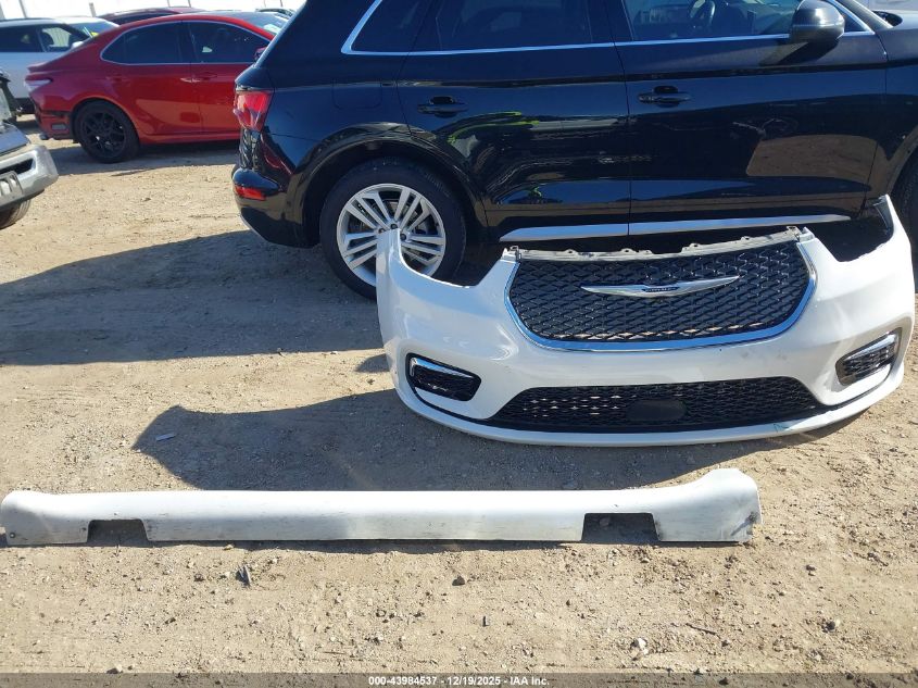 2023 Chrysler Pacifica Touring L VIN: 2C4RC1BG0PR525087 Lot: 43984537