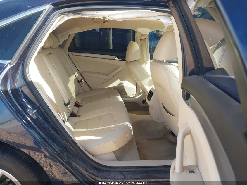 2015 Volkswagen Passat 2.0L Tdi Se VIN: 1VWBV7A35FC066916 Lot: 43984556