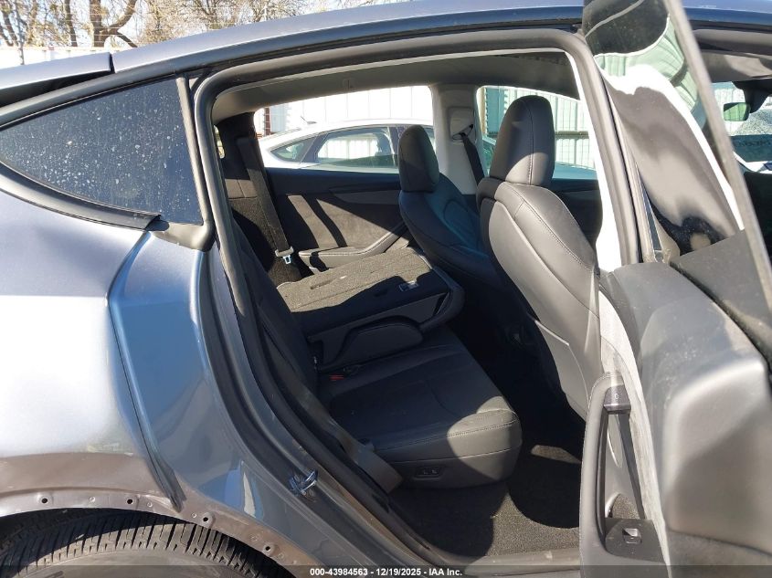 2026 Tesla Model Y Long Range Dual Motor All-Wheel Drive/Long Range Launch Series VIN: 7SAYGDEE4TA396725 Lot: 43984563
