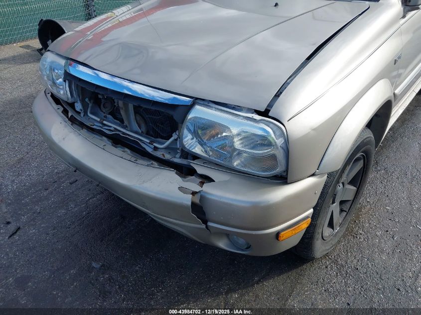 2001 Suzuki Grand Vitara Xl-7 Plus/Standard/Touring VIN: JS3TX92V814111476 Lot: 43984702