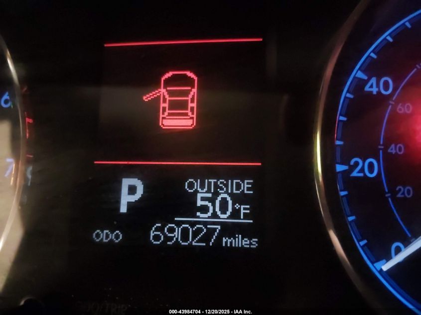 2018 Toyota Corolla Le VIN: 2T1BURHE0JC068890 Lot: 43984704