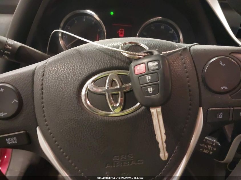 2018 Toyota Corolla Le VIN: 2T1BURHE0JC068890 Lot: 43984704