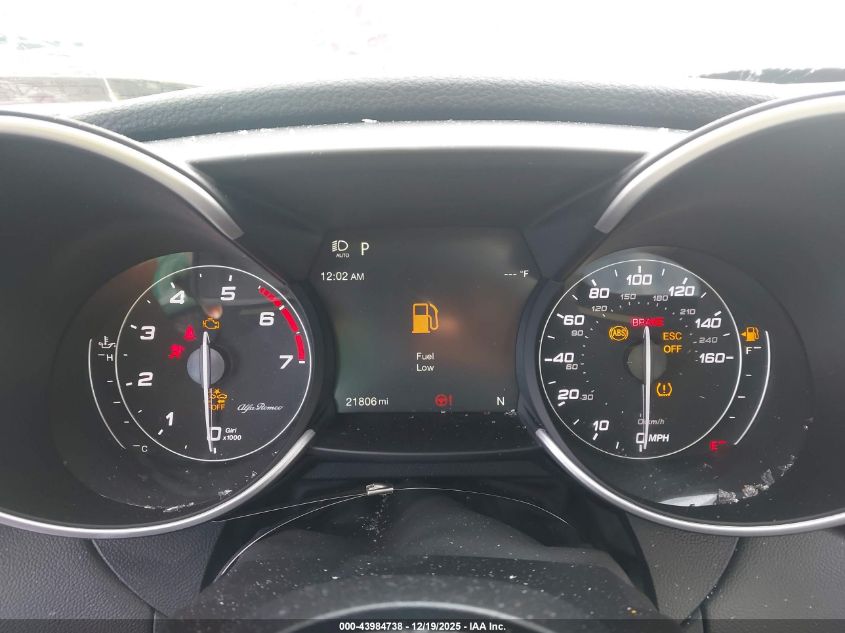 2022 Alfa Romeo Giulia Veloce Awd VIN: ZARFANBN8N7659770 Lot: 43984738