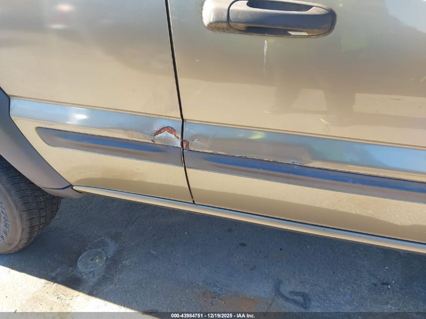 2004 Jeep Liberty Sport VIN: 1J4GK48K84W236415 Lot: 43984751