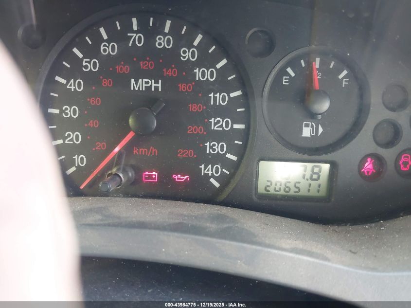 2005 Ford Focus Zx4 VIN: 1FAFP34N85W266518 Lot: 43984775