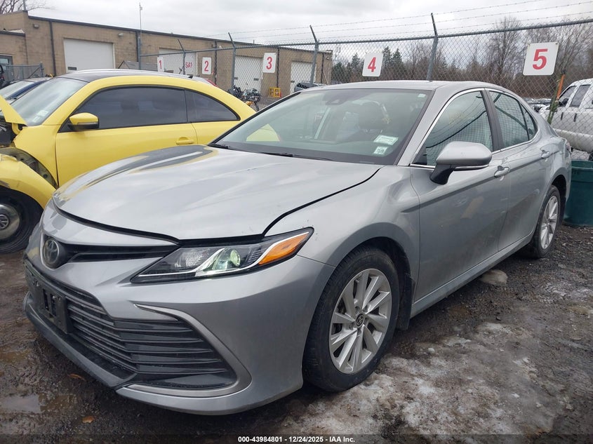 2024 Toyota Camry Le
