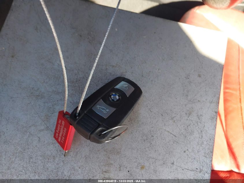 2008 BMW 328Xi VIN: WBAWC33598PD08698 Lot: 43984819