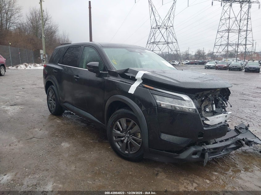 2022 Nissan Pathfinder S 4Wd