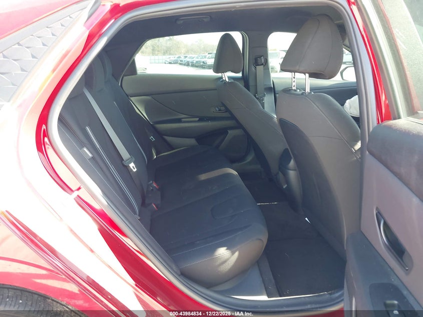 KMHLM4DG1SU896896 2025 HYUNDAI ELANTRA photo no. 8