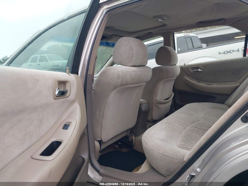 1998 Honda Accord Ex VIN: 1HGCG5656WA257578 Lot: 43984866