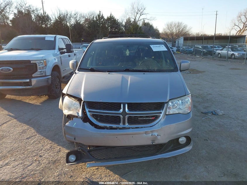 VIN 2C4RDGCG2HR801964 2017 DODGE GRAND CARAVAN SXT