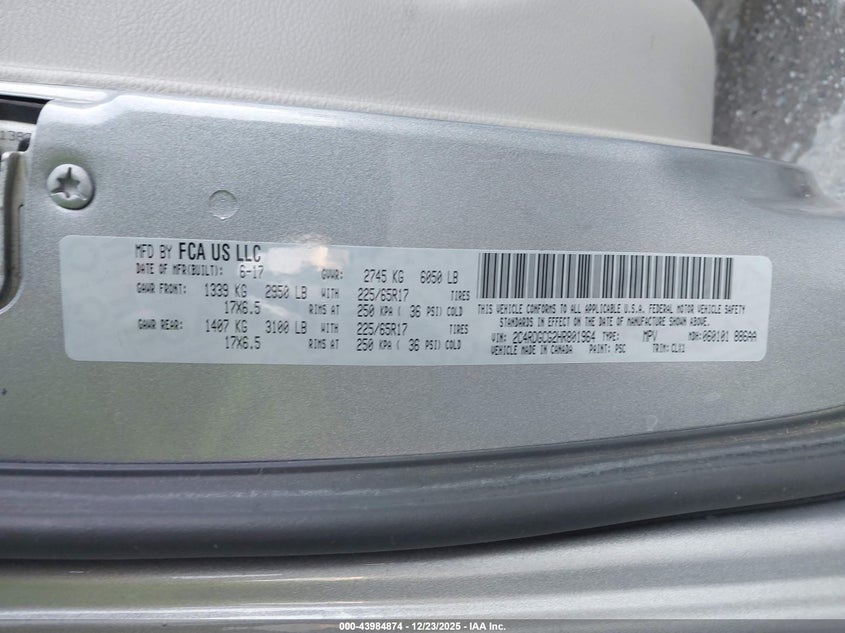 VIN 2C4RDGCG2HR801964 2017 DODGE GRAND CARAVAN SXT