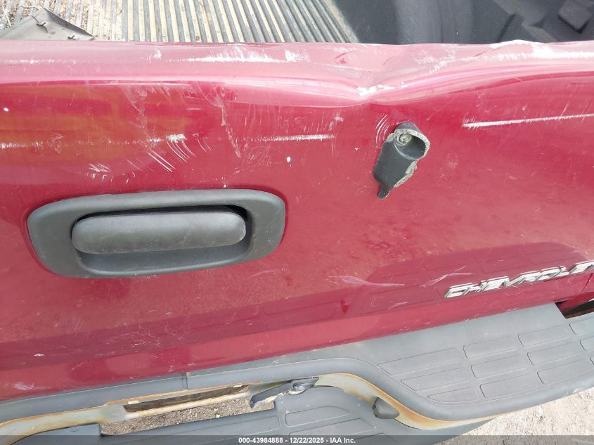 2004 Chevrolet Silverado 1500 Z71 VIN: 2GCEK19T341116970 Lot: 43984888