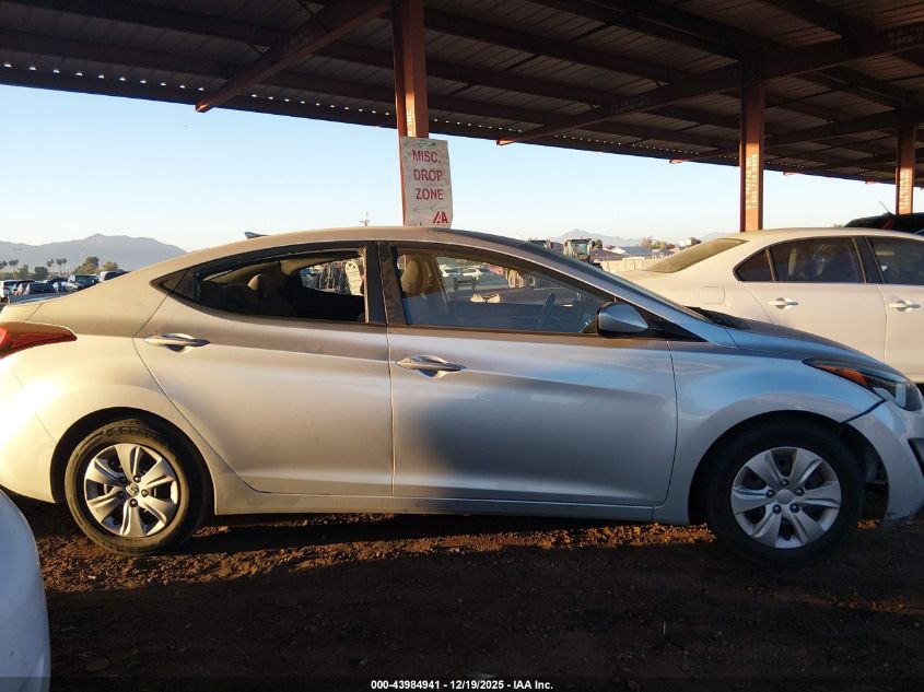 2016 Hyundai Elantra Se VIN: 5NPDH4AE7GH682965 Lot: 43984941