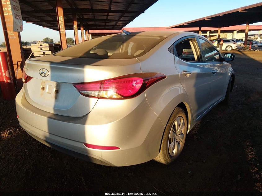 2016 Hyundai Elantra Se