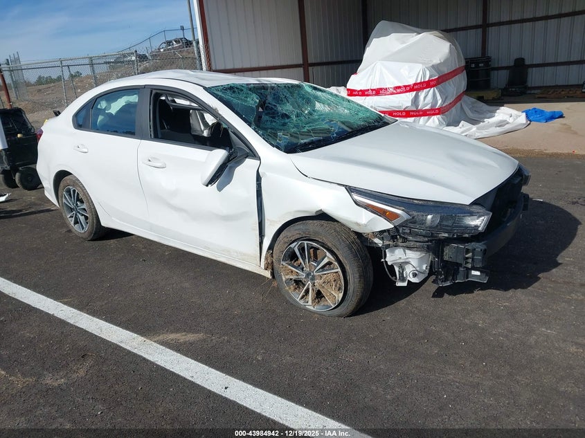 3KPF24AD9RE768447 2024 Kia Forte Lxs auction photo 1