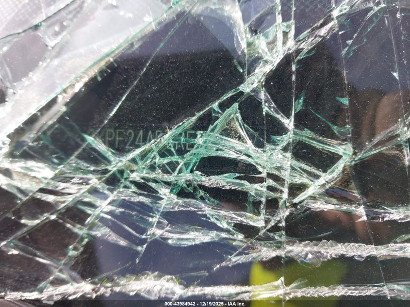 2024 Kia Forte Lxs VIN: 3KPF24AD9RE768447 Lot: 43984942