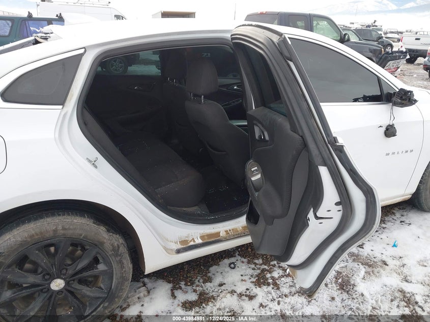 2019 CHEVROLET MALIBU auction photo 8