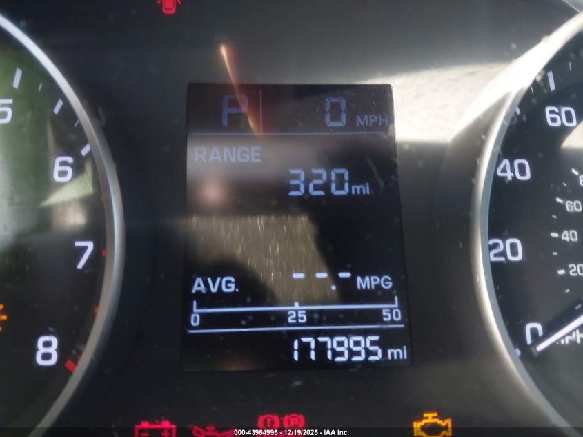 2017 Hyundai Elantra Se VIN: KMHD74LF1HU383838 Lot: 43984995