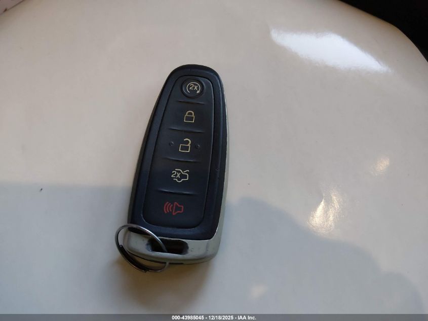 2017 Ford Escape Titanium VIN: 1FMCU9J9XHUC10947 Lot: 43985045