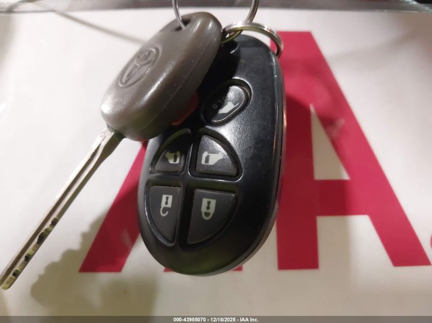 2013 Toyota Sienna Xle V6 8 Passenger VIN: 5TDYK3DC4DS322937 Lot: 43985070