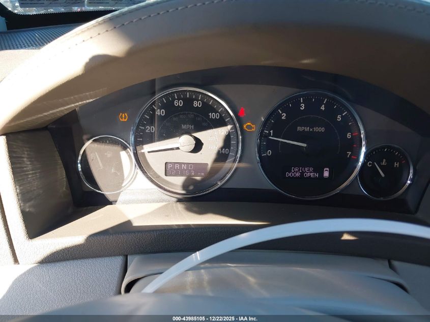 2010 Jeep Grand Cherokee Limited VIN: 1J4PR5GK4AC141737 Lot: 43985105