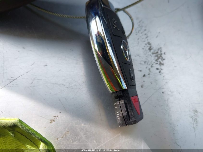 2011 Mercedes-Benz E 550 VIN: WDDKK7CF6BF061631 Lot: 43985121