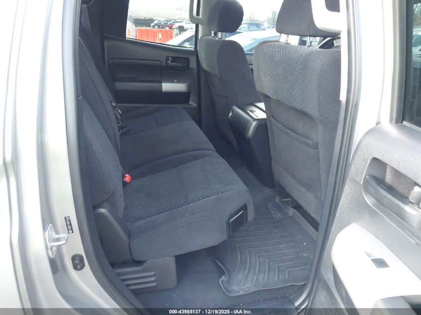 2008 Toyota Tundra Sr5 5.7L V8 VIN: 5TBBV541X8S494430 Lot: 43985137