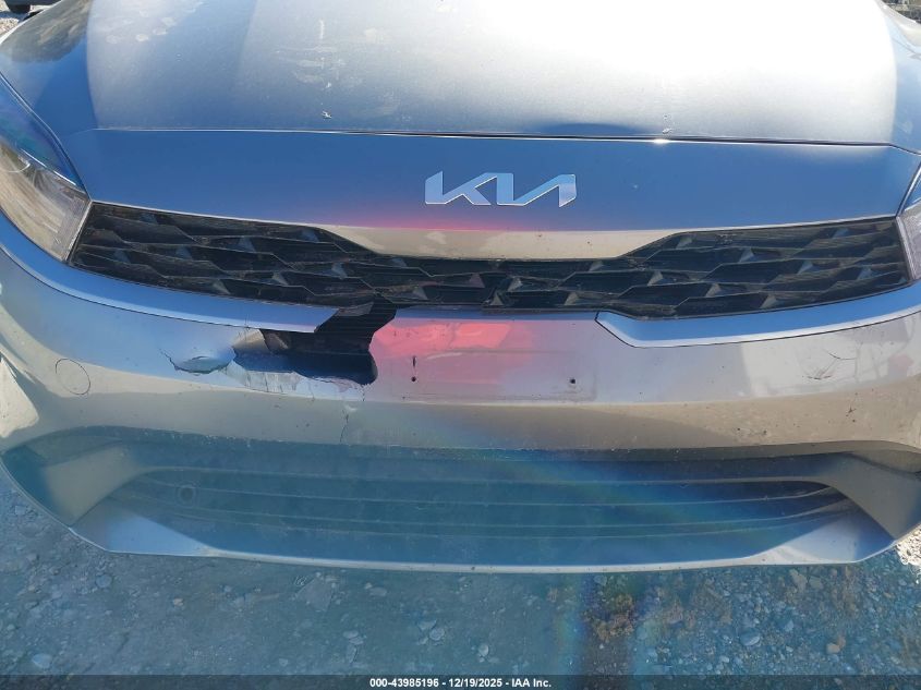 2024 Kia Forte Lxs VIN: 3KPF24AD6RE772570 Lot: 43985196