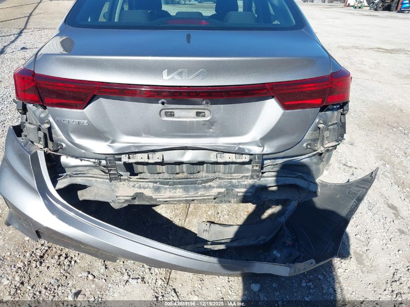 2024 Kia Forte Lxs VIN: 3KPF24AD6RE772570 Lot: 43985196