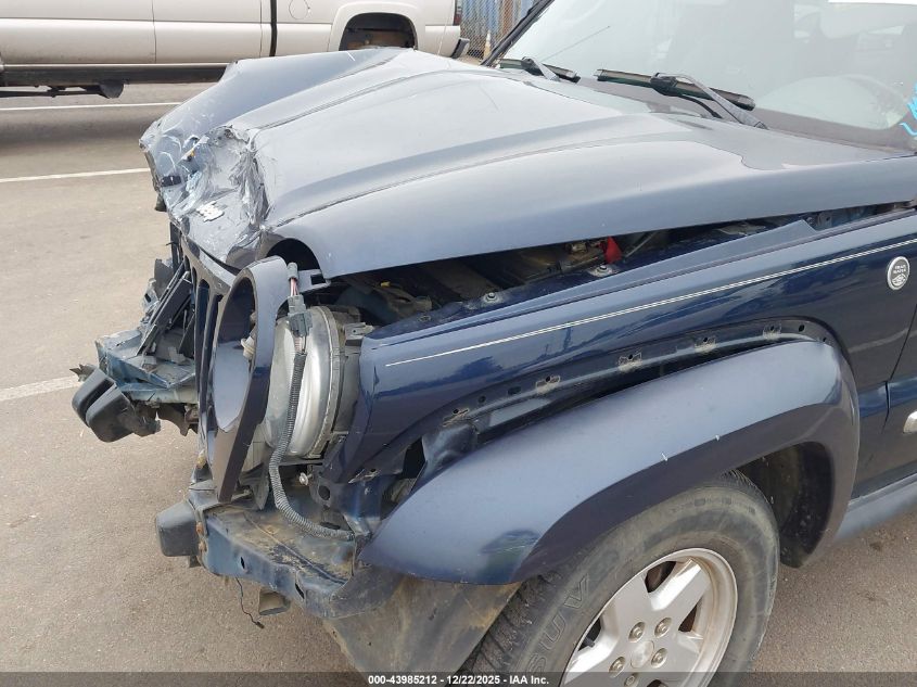 2006 Jeep Liberty Sport VIN: 1J4GL48K26W214328 Lot: 43985212