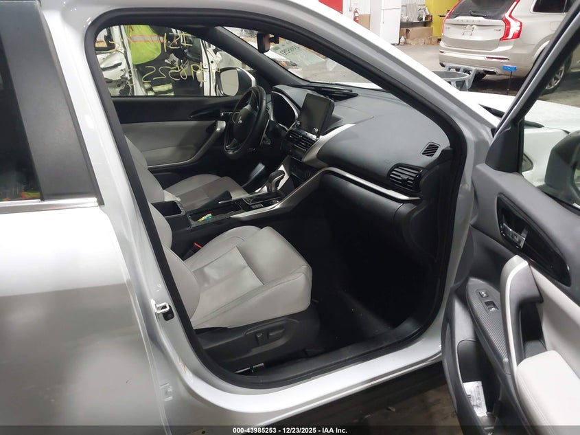 2023 Mitsubishi Eclipse Cross Sel S-Awc